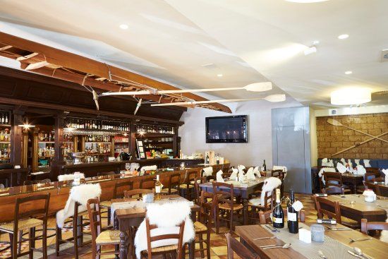 Spica Restaurant and Bar